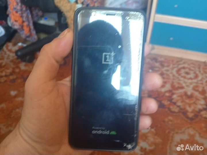 OnePlus 5T, 6/64 ГБ