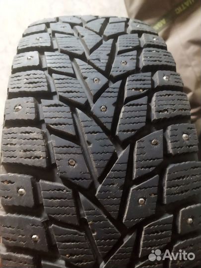 Dunlop Grandtrek Ice 02 215/60 R17