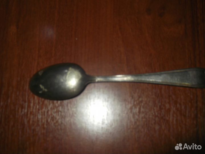 Столовая посеребреная ложка и 3 мельхиоровых