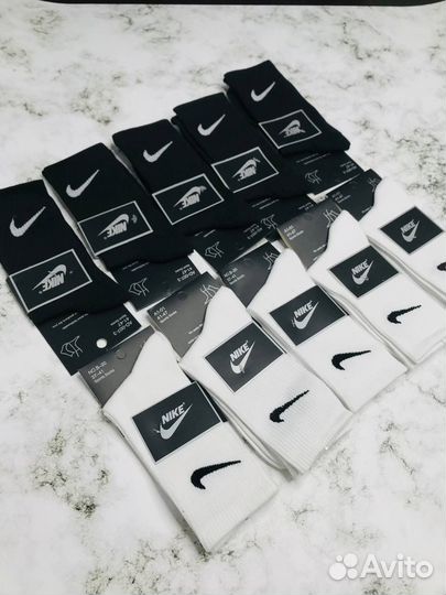 Носки Nike высокие белые/черные