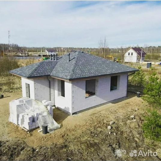 Бригада строителей
