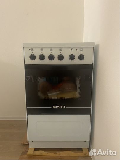 Электро плита с духовкой