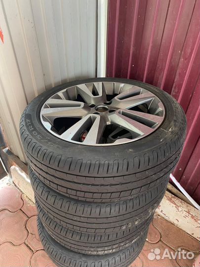 Колёса, резина с дисками.Резина Pirelli