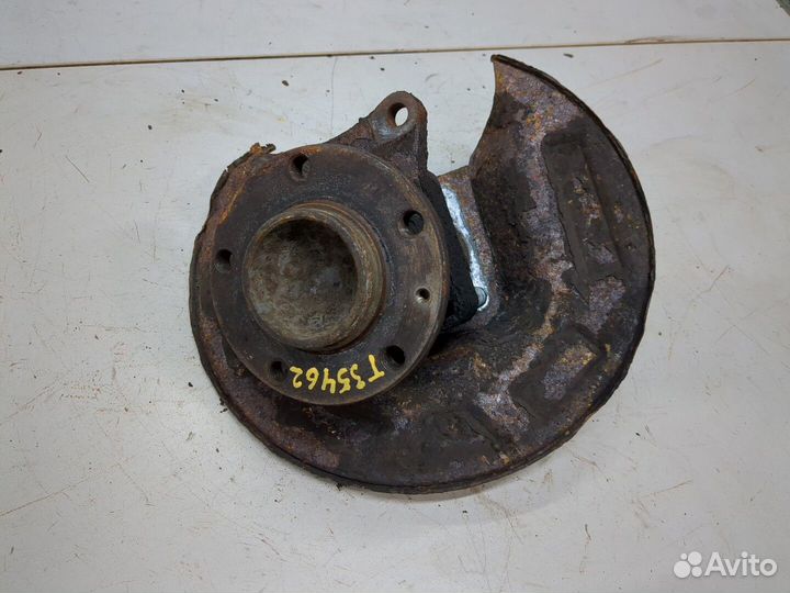 Ступица (кулак, цапфа) левая задняя Peugeot Expert