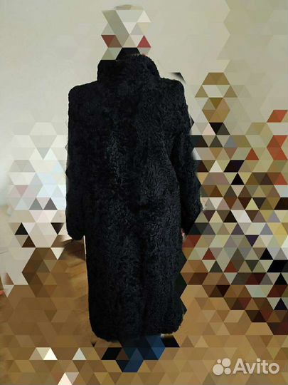 Продам шубу - натуральный каракуль, теплая