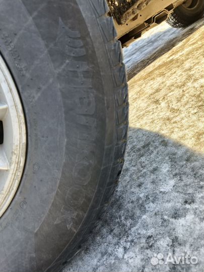 Hankook Winter I'Cept X RW10 245/75 R16 111T