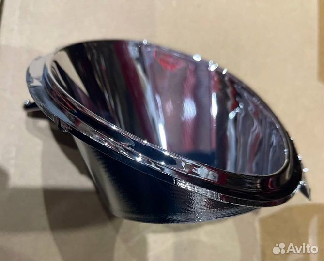 Окантовка хромированная вставки под птф левая M