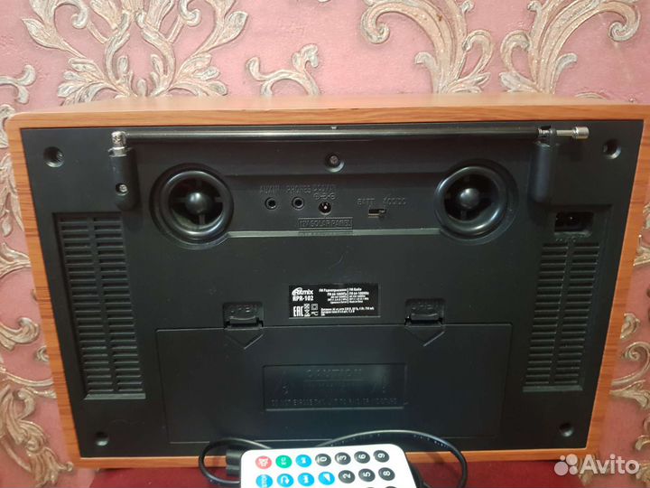 Радиоприемник(ritmix rpr-102)