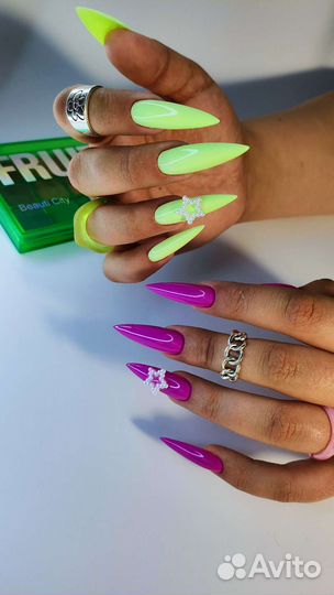 Маникюр, наращивание ногтей