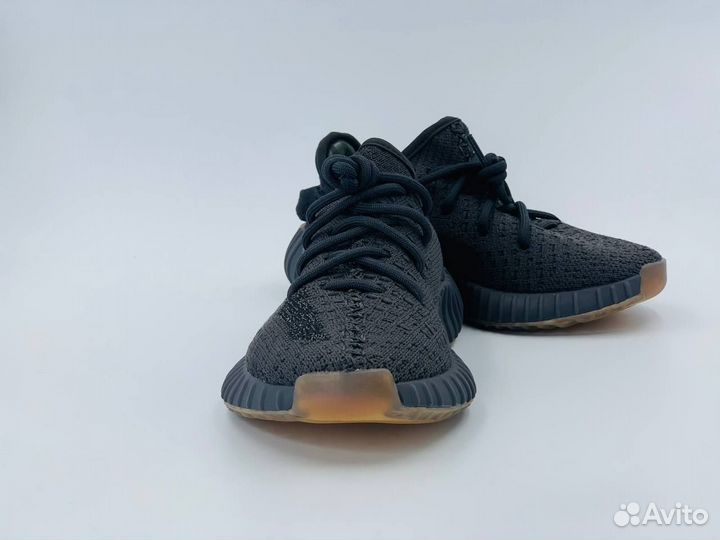 Adidas yeezy boost 350 детские чёрные разм. 35