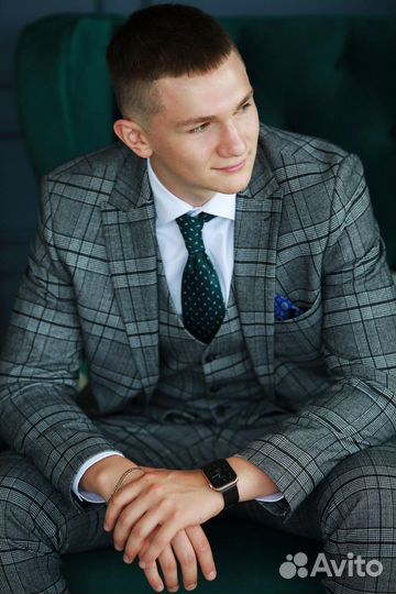 Костюм мужской