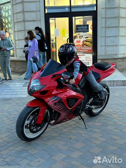 Suzuki GSX-R750, 2007