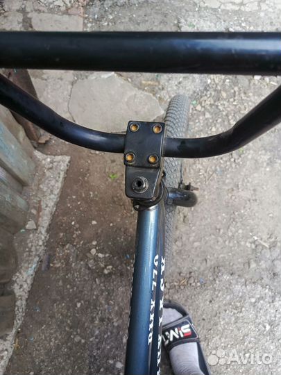 Трюковой велосипед bmx