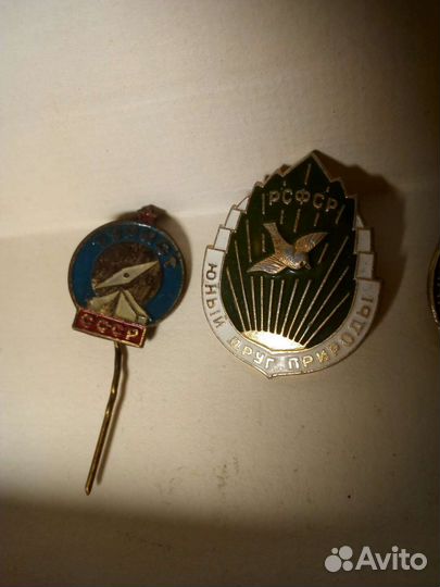 Значки разные