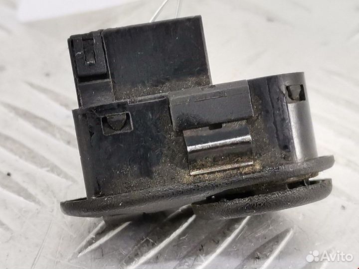 Кнопка (выключатель) Opel Astra G 2005 9226863