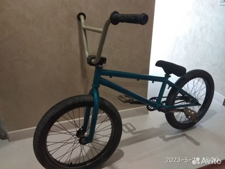 Трюковой велосипед BMX,б/у