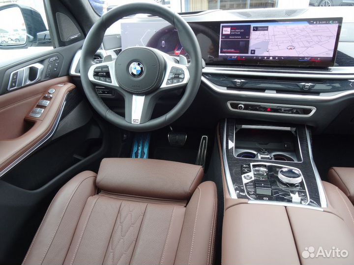 BMW X7 3.0 AT, 2024, 4 025 км