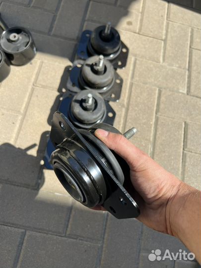 Тагаз Вега С100 Новая Правая подушка двигателя