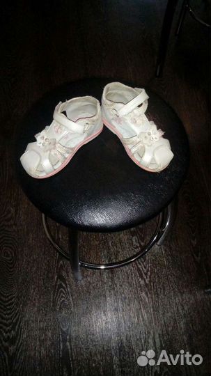 Обувь на девочку 25 разм