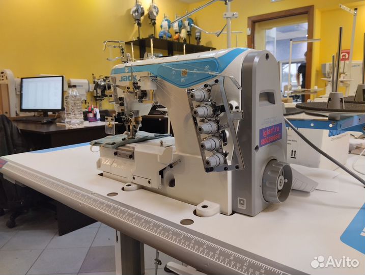 Плоскошовная машина Jack W4 (Выставочный образец)