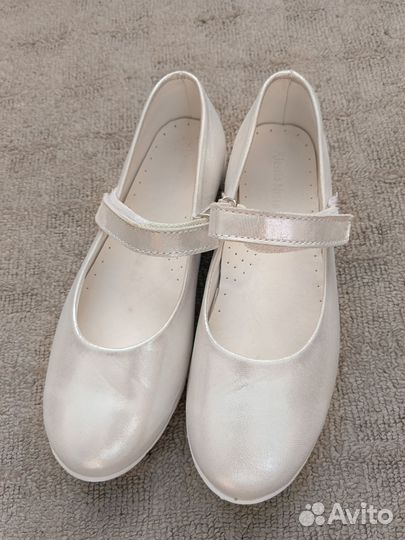 Туфли для девочки размер 35