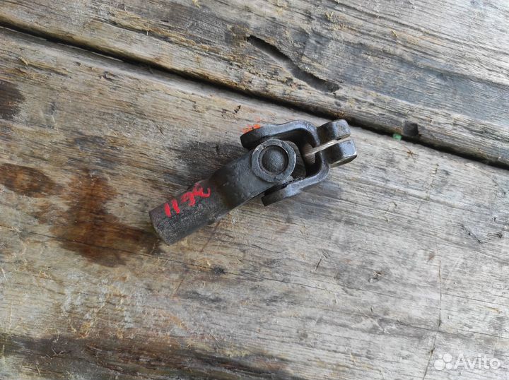 Рулевой карданчик Toyota Carina CT170