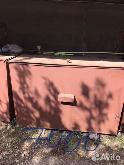 Железные баки