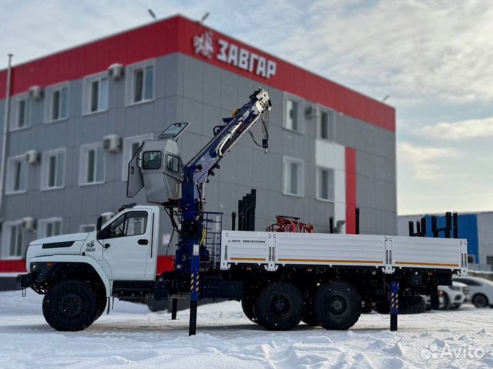 Бортовой грузовик Урал NEXT 4320-6951-72 с КМУ DongYang, 2024