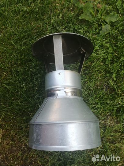 Зонт на трубу для печки стальной