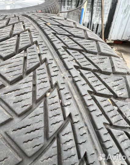 Nankang Snow Viva SV-1 235/60 R18
