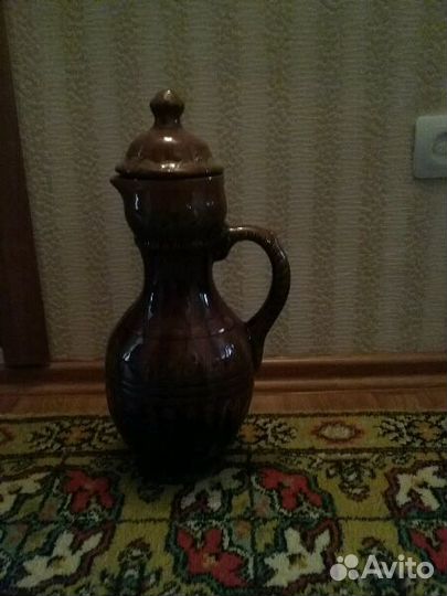 Кувшин с крышкой