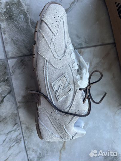 Кроссовки New Balance & Miu