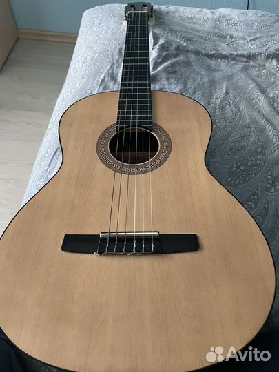 Акустическая гитара hohner