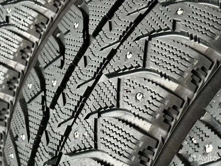 Bridgestone Ice Cruiser 7000S 205/50 R17