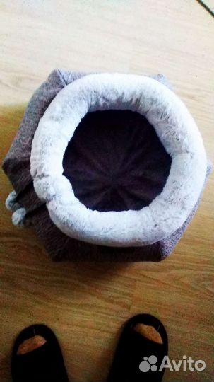 Домик для кошек и собак