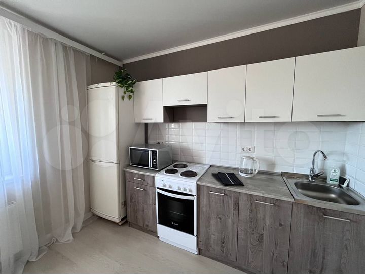 1-к. квартира, 35 м², 8/19 эт.