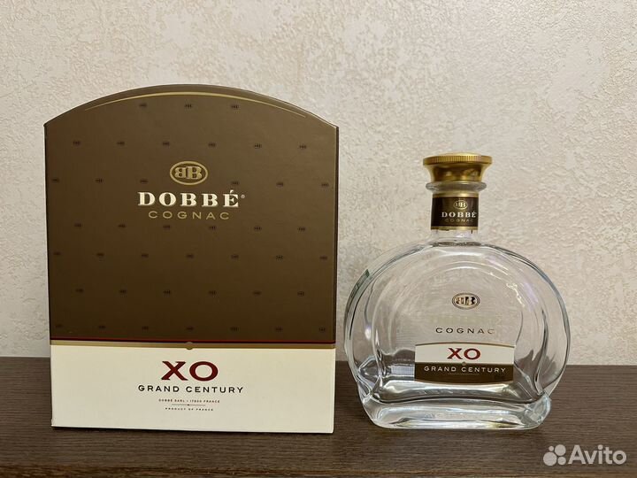 Бутылка Dobbe XO Grand Centure 0.7 л