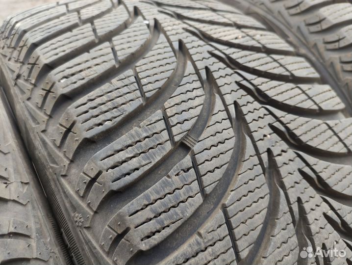 Goodyear UltraGrip Ice+ 225/55 R17 101T