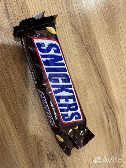Сувенир Snickers из Индонезии