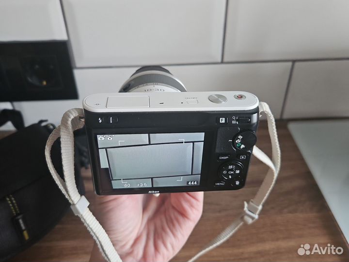 Фотоаппарат Nikon 1 J1
