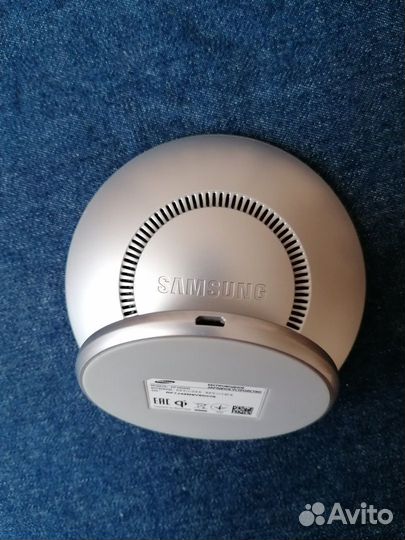 Беспроводная зарядка samsung EP-PG950