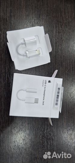 Адаптер USB-C to Headphone Jack