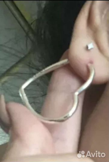 Серьги обручи сердца пандора