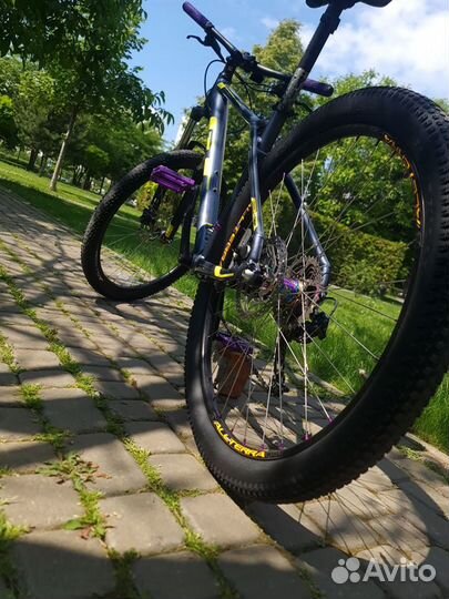 GT Avalanche comp. 27.5