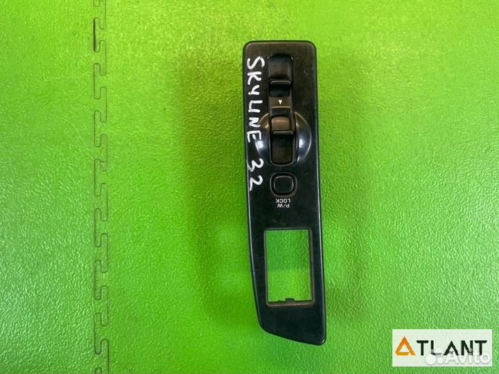 Пульт стеклоподъемника передняя правая nissan skyl
