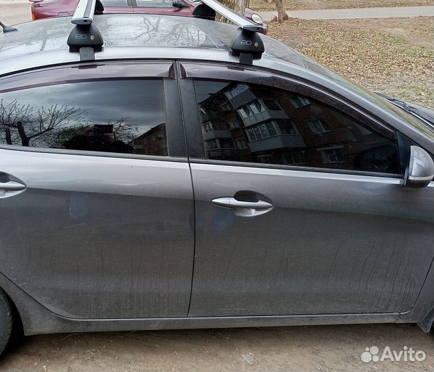 Жёсткая съёмная тонировка kia rio 3