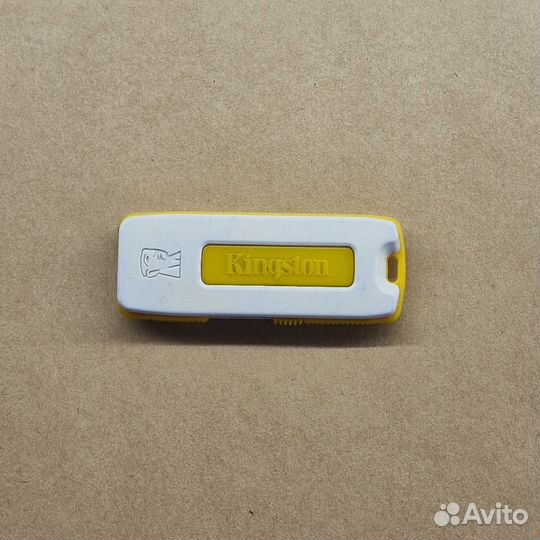 Флешка USB Kingston 4GB