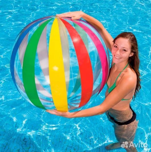 Большой надувной мяч, круг и нарукавники