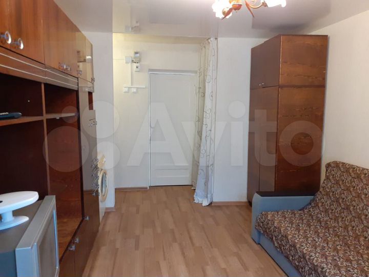 Комната 17 м² в 5-к., 2/5 эт.
