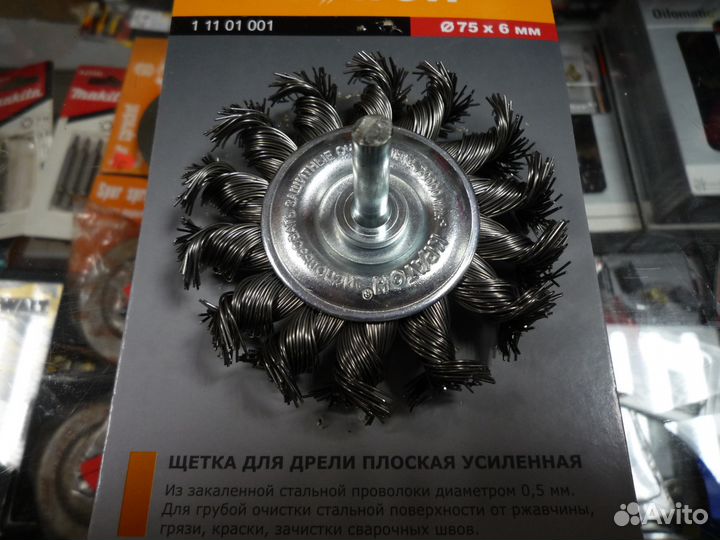 Щетка плоская для дрели ф75 Кратон (11101001)